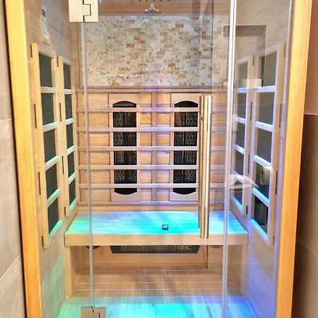 Ajda With Heated Privat Pool, Jacuzzi, Sauna, 4 Bedroom, 4 Bathroom * Svetvincenat