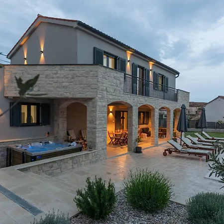 Ajda With Heated Privat Pool, Jacuzzi, Sauna, 4 Bedroom, 4 Bathroom Villa *