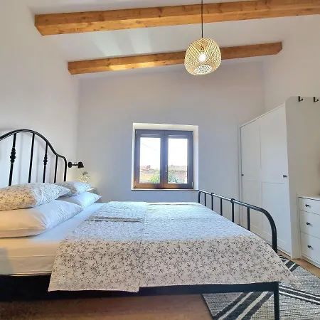 Ajda With Heated Privat Pool, Jacuzzi, Sauna, 4 Bedroom, 4 Bathroom Villa