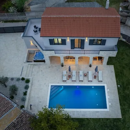 Ajda With Heated Privat Pool, Jacuzzi, Sauna, 4 Bedroom, 4 Bathroom Villa *